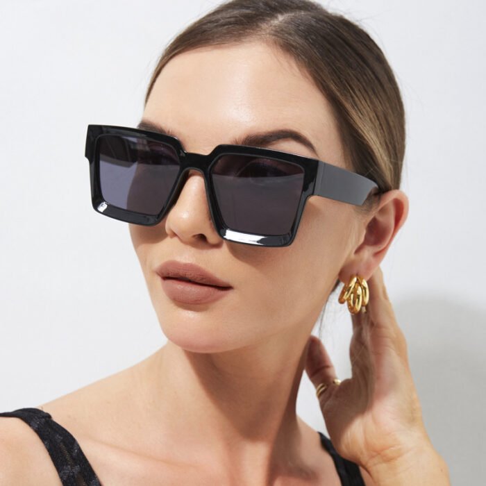 Large Frame Square Sunglasses Women's Fashion Sunshade - Image 1